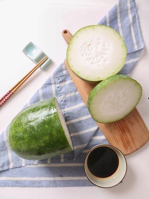 老婆大人请吃哈密瓜视频,老婆大人请享哈密瓜美味